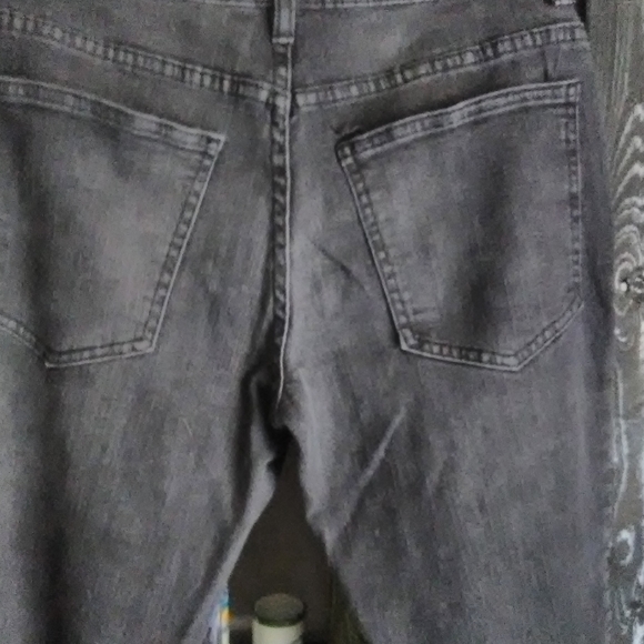 ⭐SOLD⭐Black skinny jeans - Picture 14 of 16